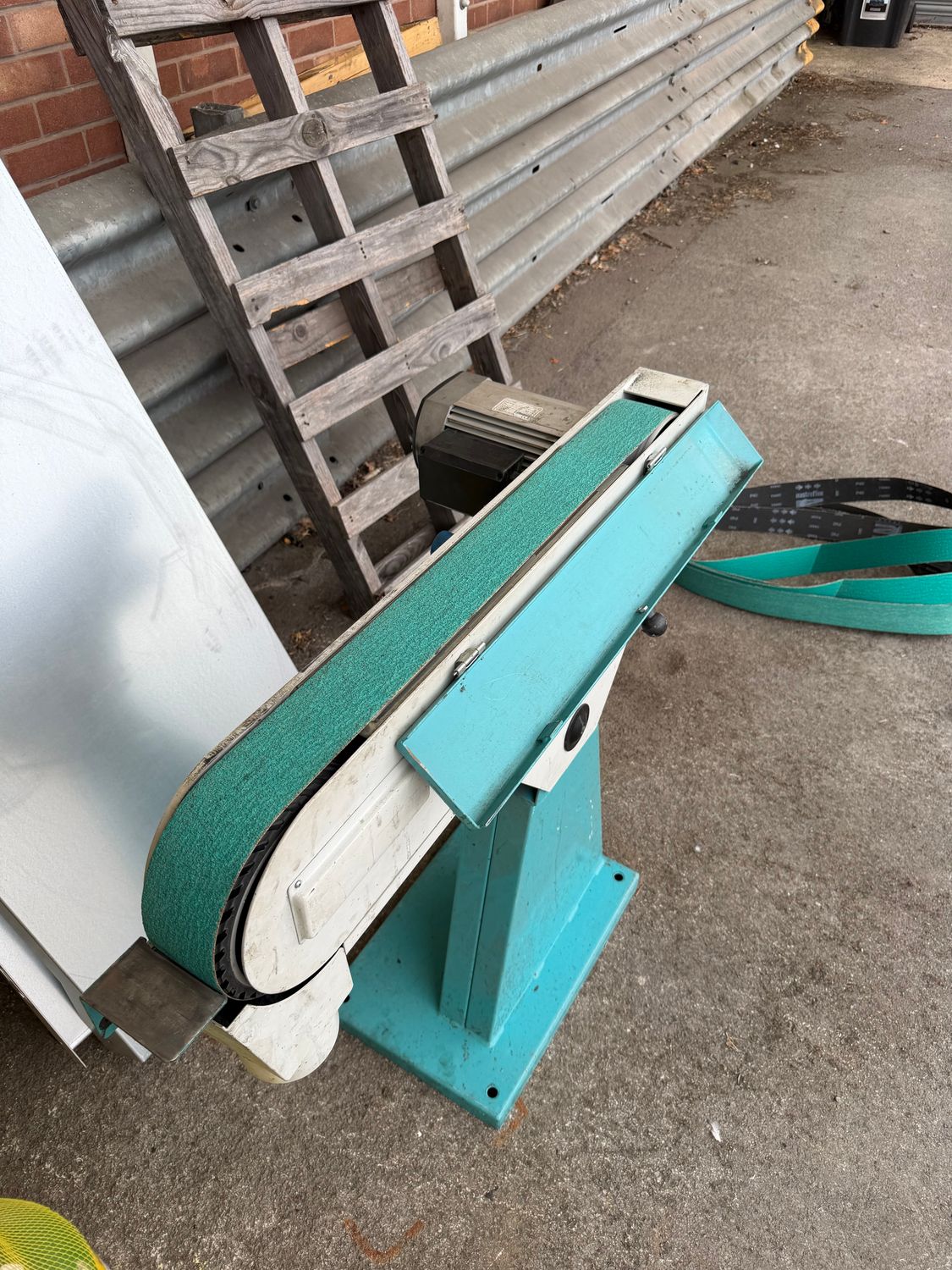 Used Axminster 75mm Linisher 230v