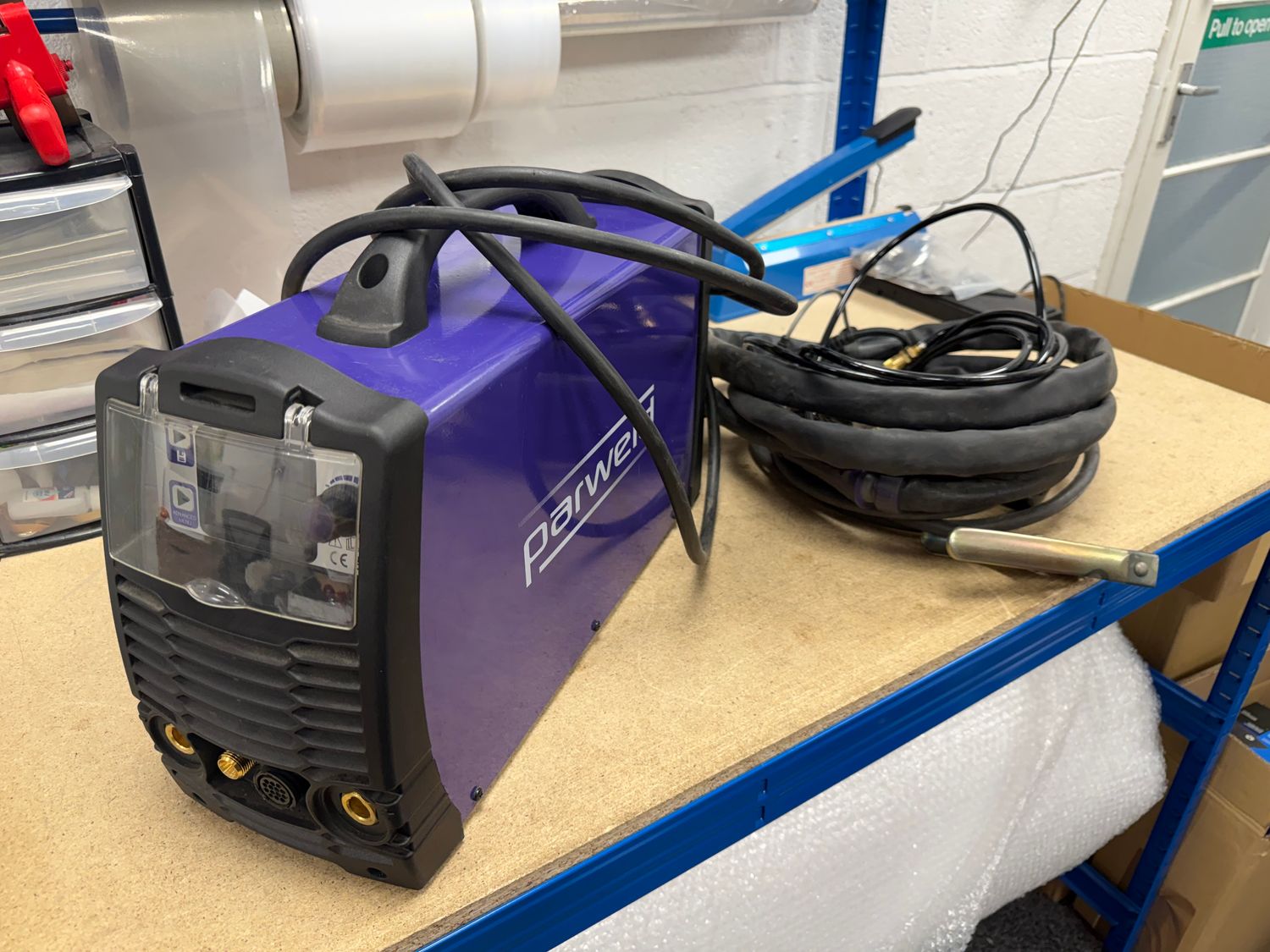 Used Parweld XTT 212DI AC/DC Pulsed TIG Inverter Used Parweld XTT 212DI AC/DC Pulsed TIG Inverter