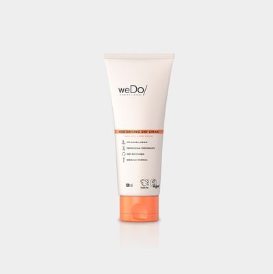 Crema Moisturising Day Cream 100 ml.