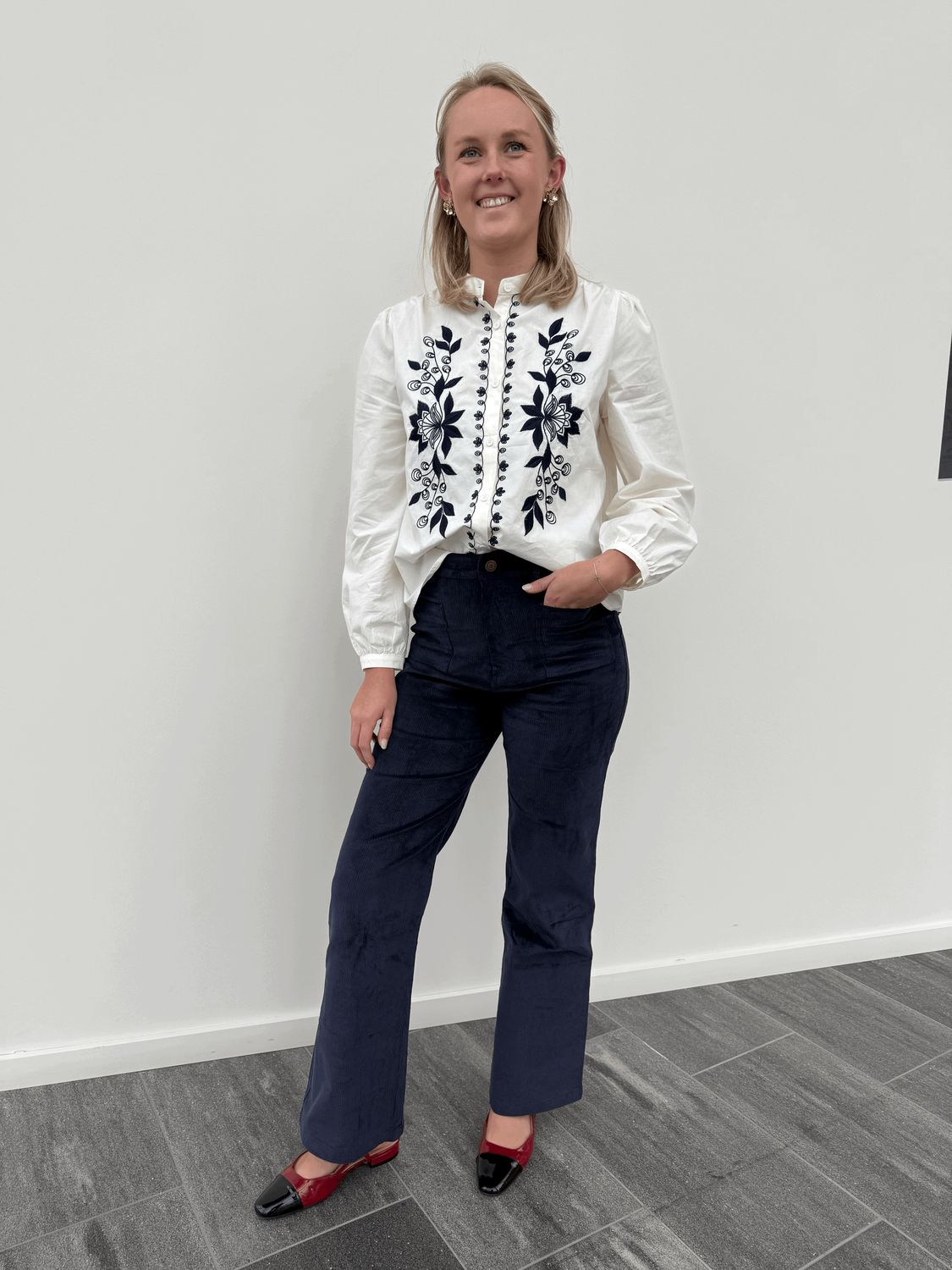 BROEK RIBFLUWEEL BLAUW SALE