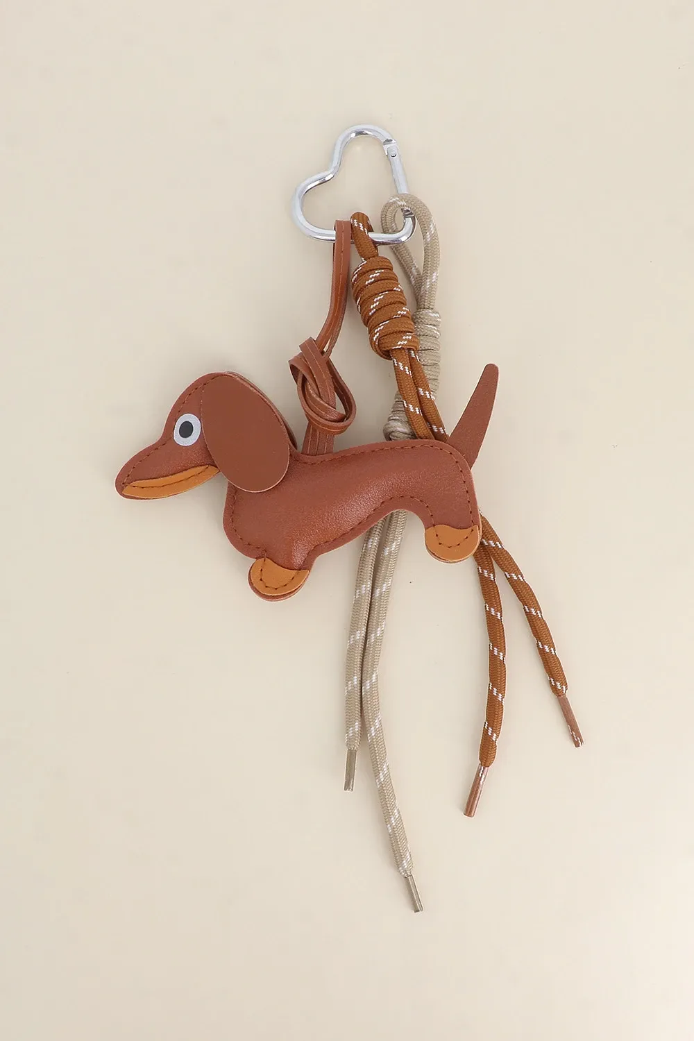 SLEUTELHANGER- BAG CHARMS TECKEL BRUIN