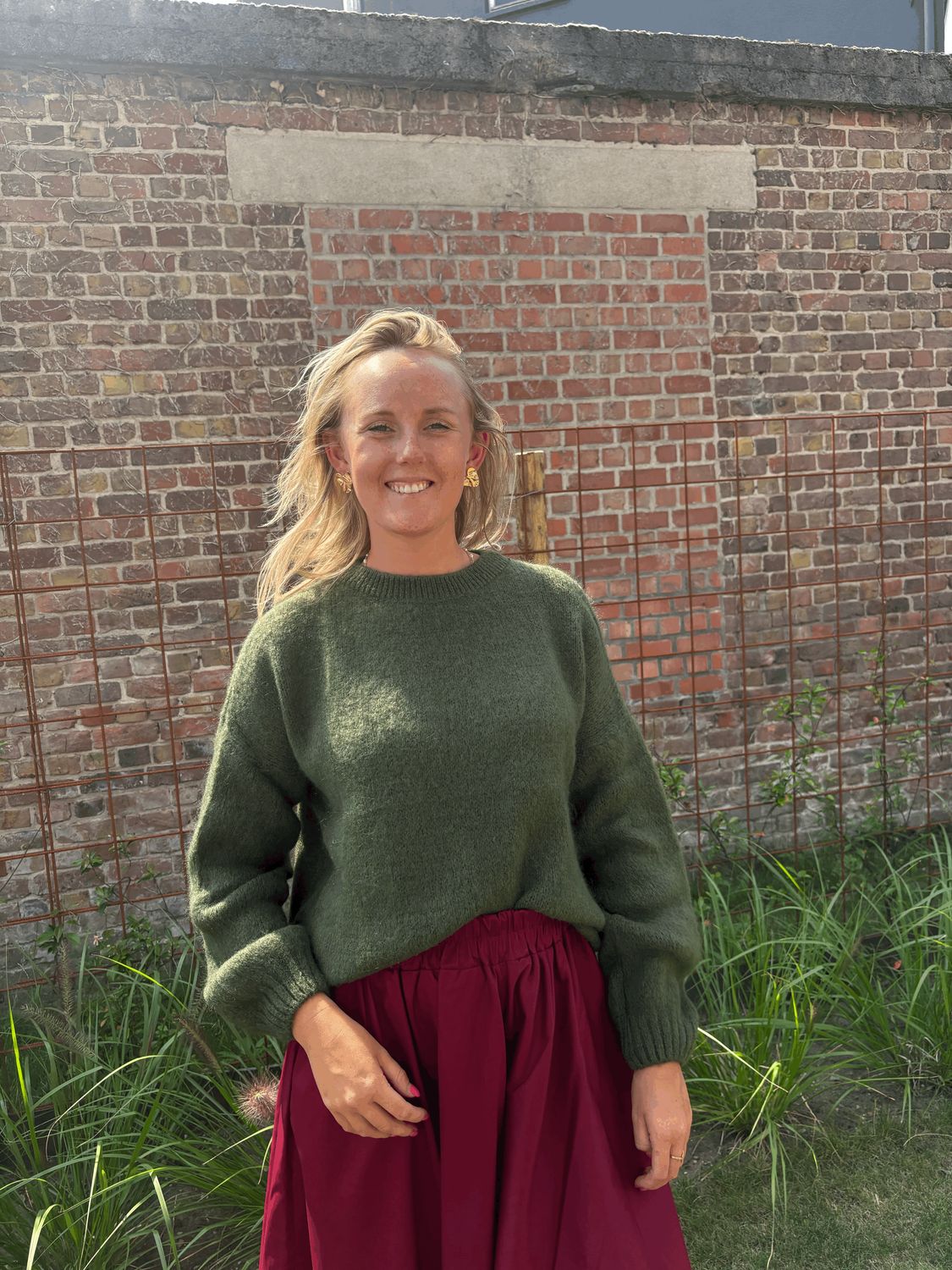 TRUI MET LANGE MOUW KAKI