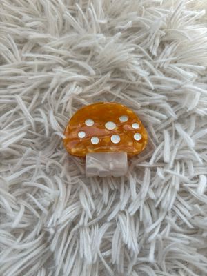 HAARSPELDJE PADDENSTOEL GEEL