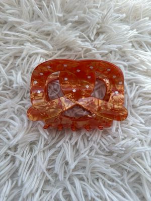 HAARSPELD PRETZEL