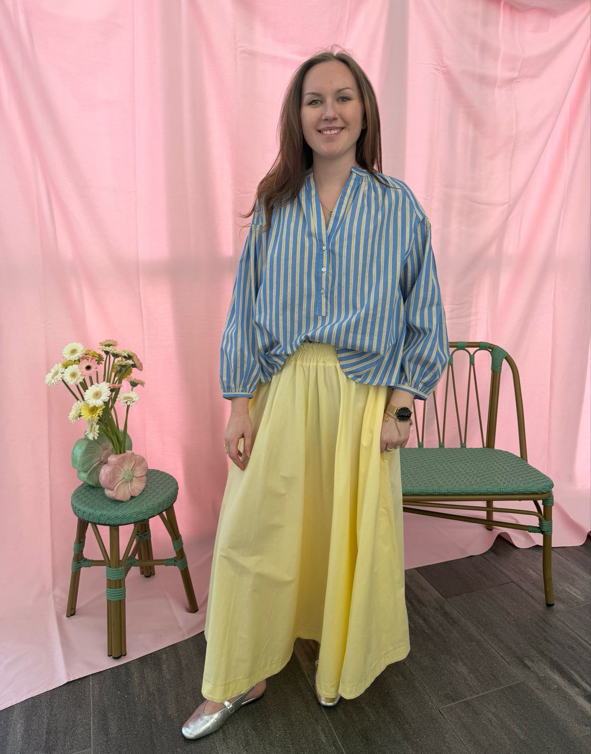 LANGE ROK MET ZAKKEN GEEL