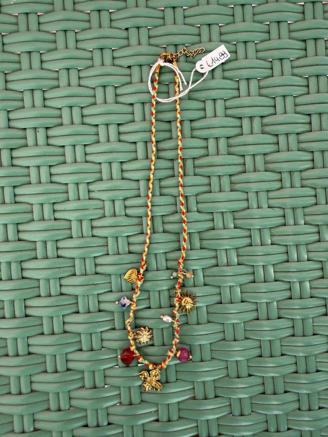 KETTING MET BEDELTJES