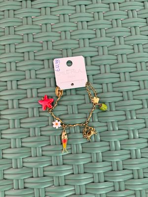 ARMBAND MET BEDELTJES