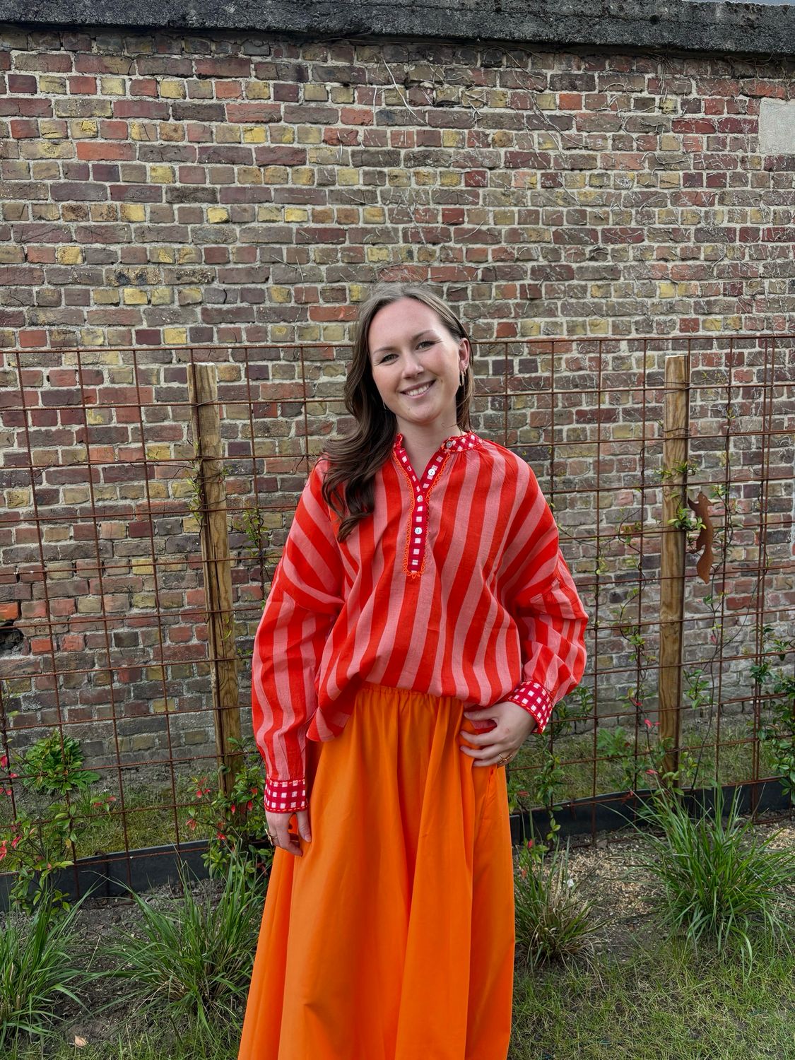 BLOES MET STREPEN ROOD/ORANJE