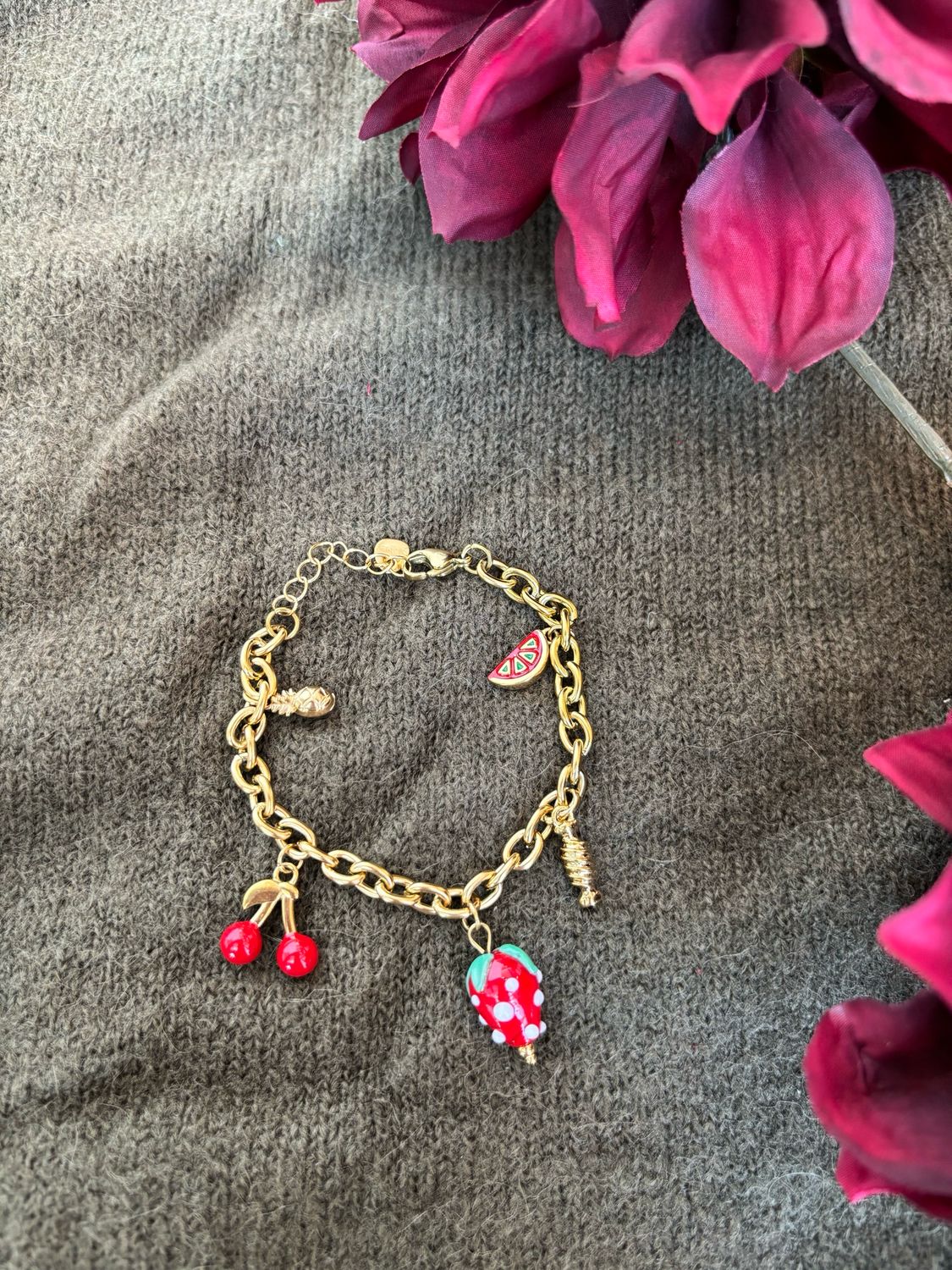 ARMBAND MET KERSJE