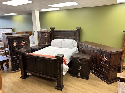 GRAND HACIENDA KING SIZE BEDROOM SET WITH 2 NIGHTSTANDS AND 8 DRAWER 2 DOOR DRESSER