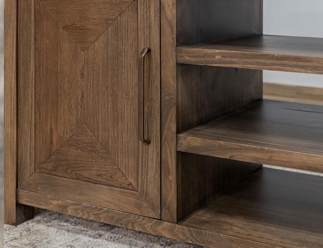 NOVUS LODGE 70&#39;&#39; TV STAND
