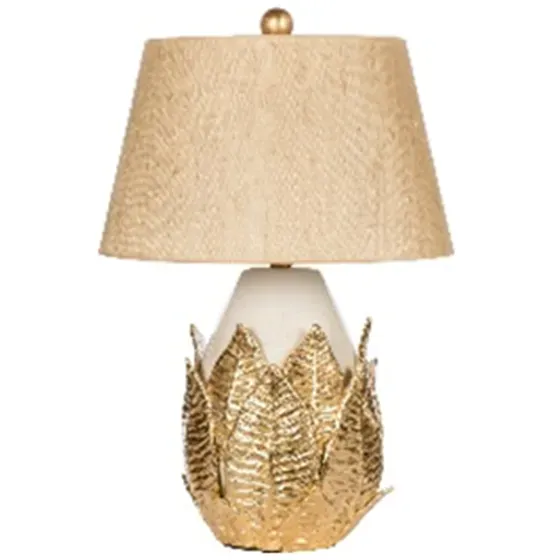 26 MARTINIQUE LAMP