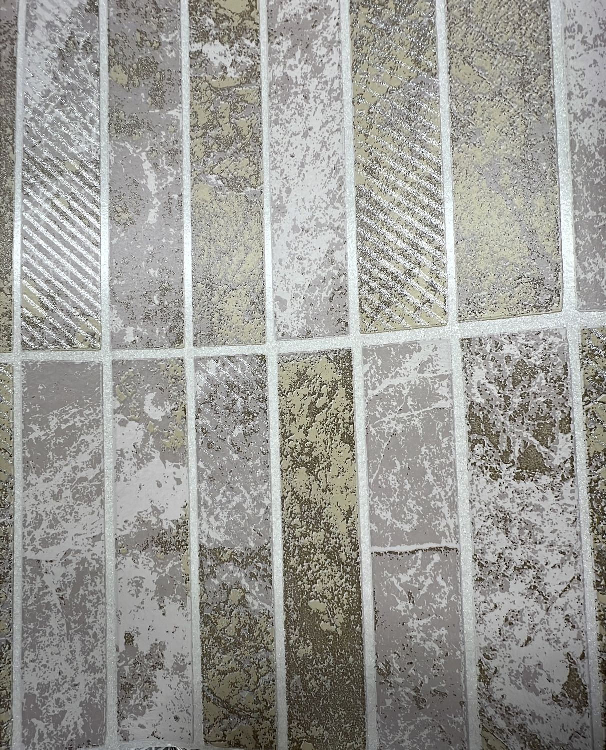 AS CREATION 3481-82 TILING ON A ROLL
