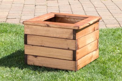 HB36 SMALL SQUARE PLANTER