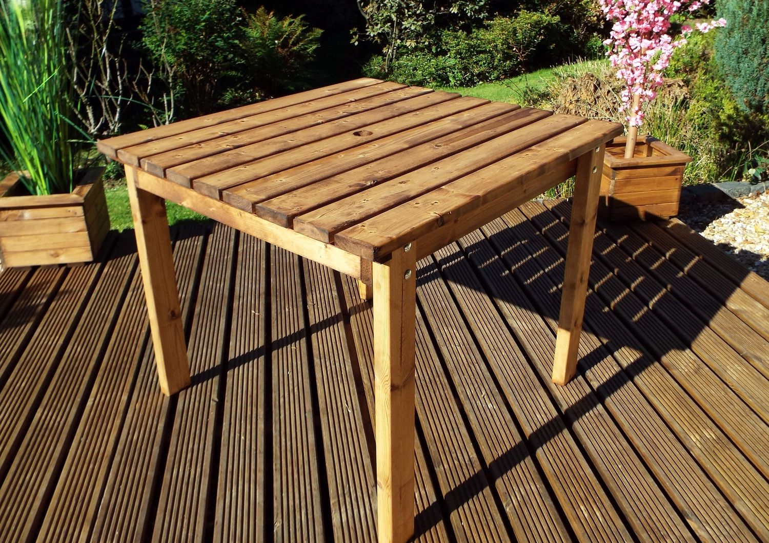 TWO SEATER TABLE HB126