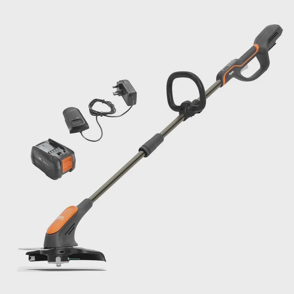 FLYMO 18V ULTRATRIM 300 &amp; 4AH BATTERY &amp; CHARGER