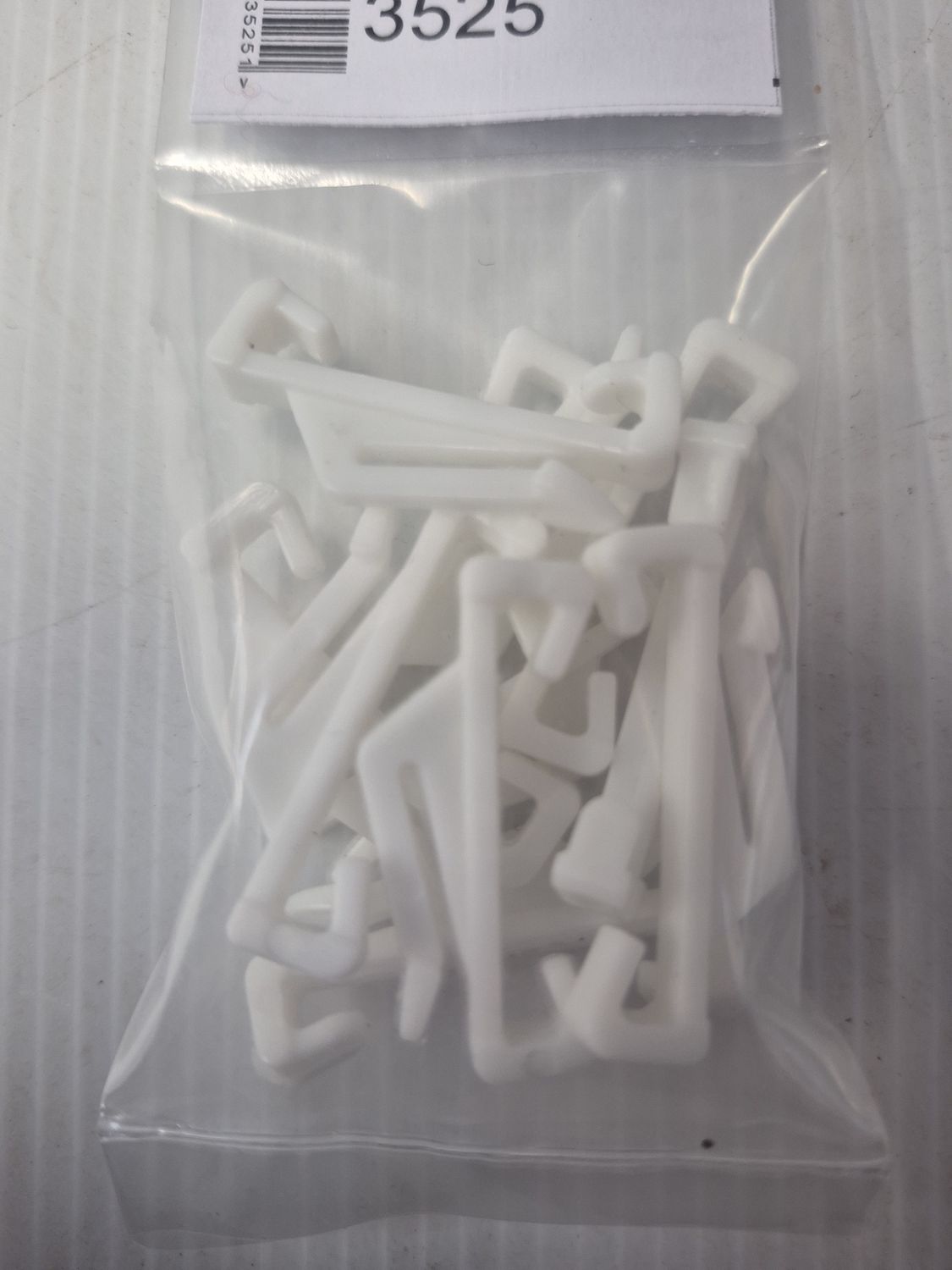 (X10) GLIDER FOR HARRISON SUPER WHITE