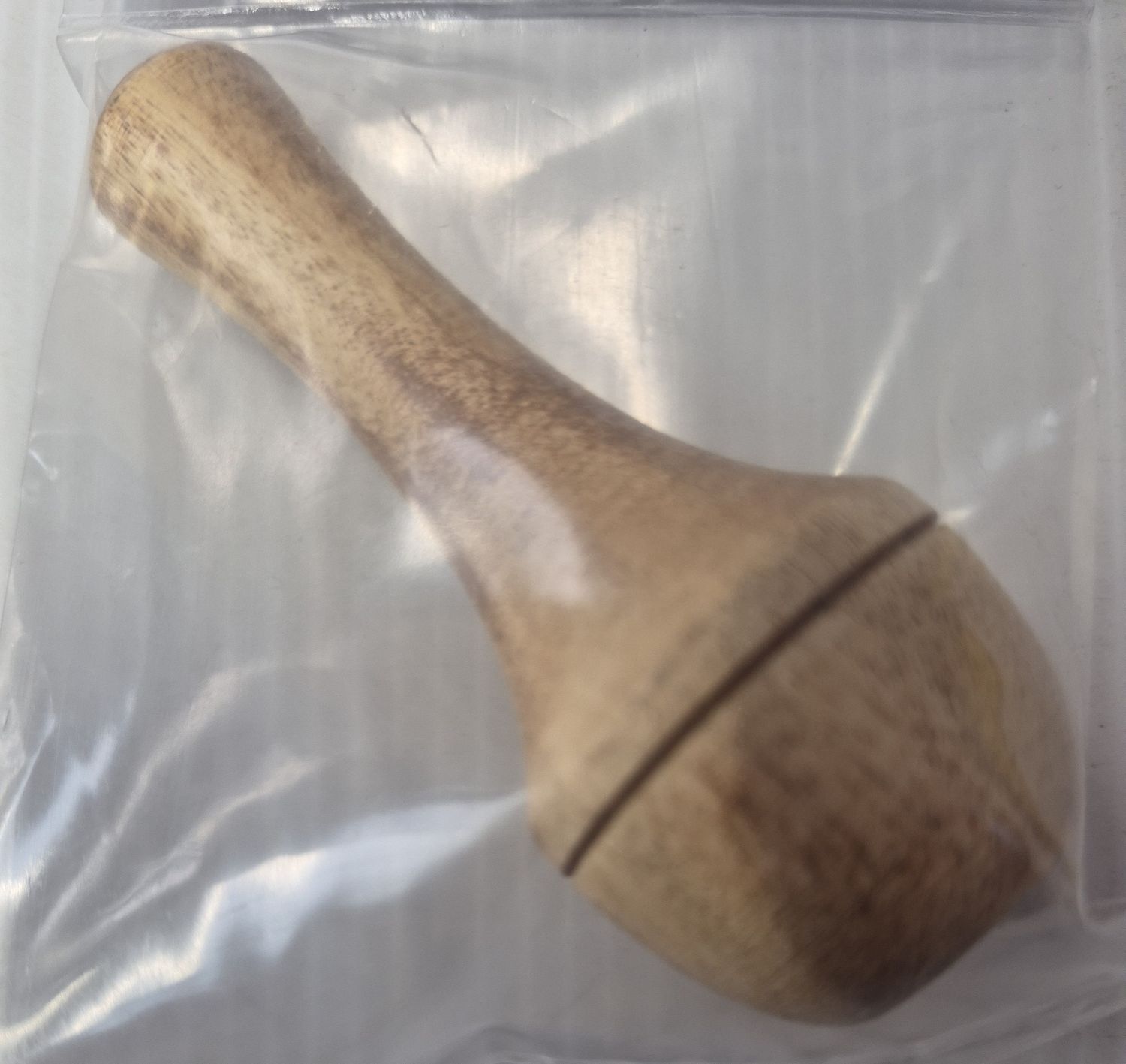 (x1)WOODEN VASE SHAPED CORD PULLS