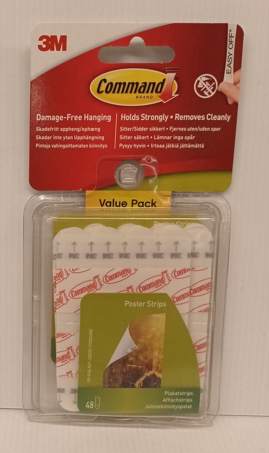 POSTER HANGING STRIPS