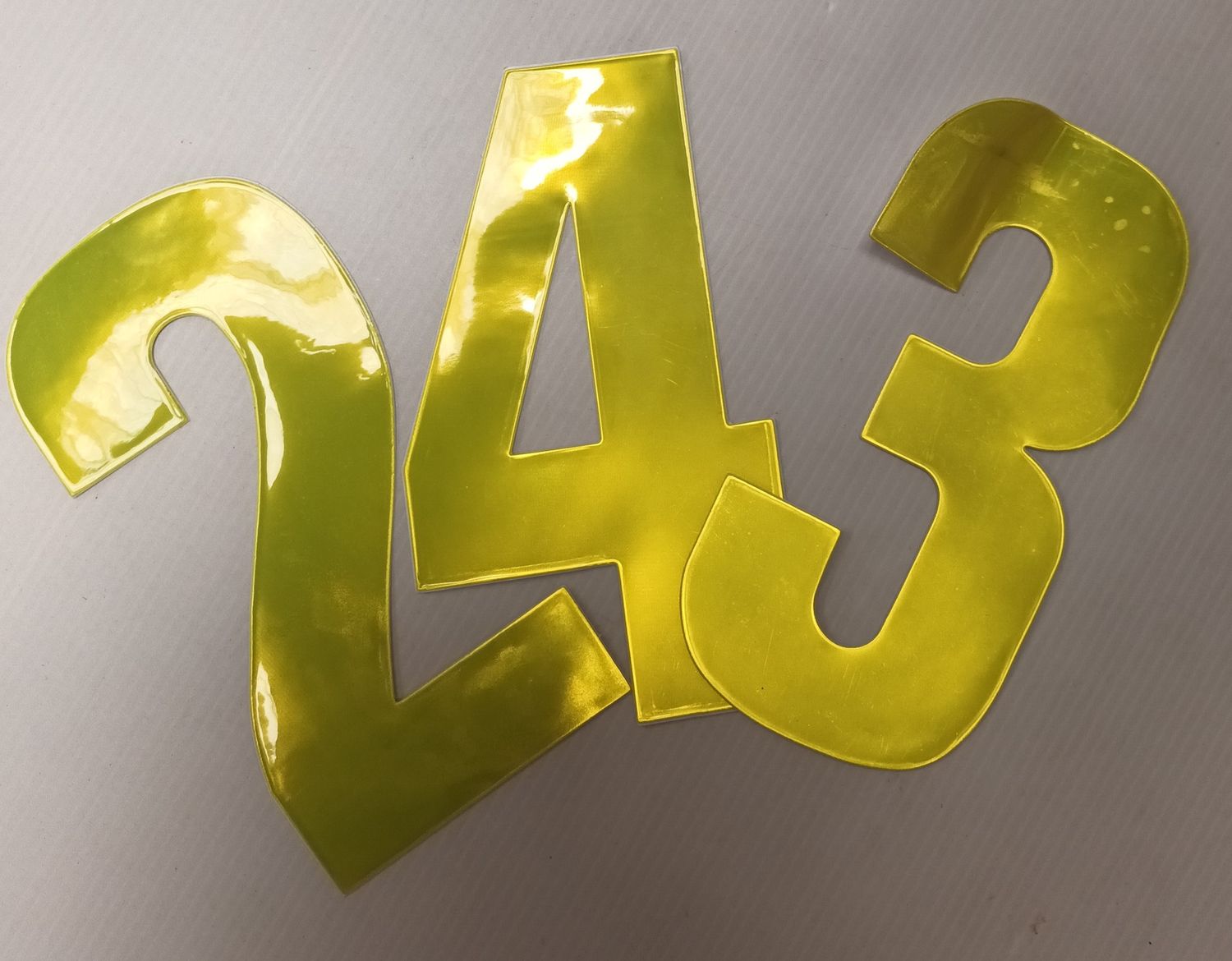 WHEELIE BIN NUMBERS YELLOW