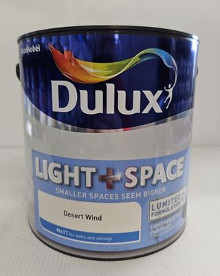 DULUX LIGHT &amp; SPACE DESERT WIND 2.5LT