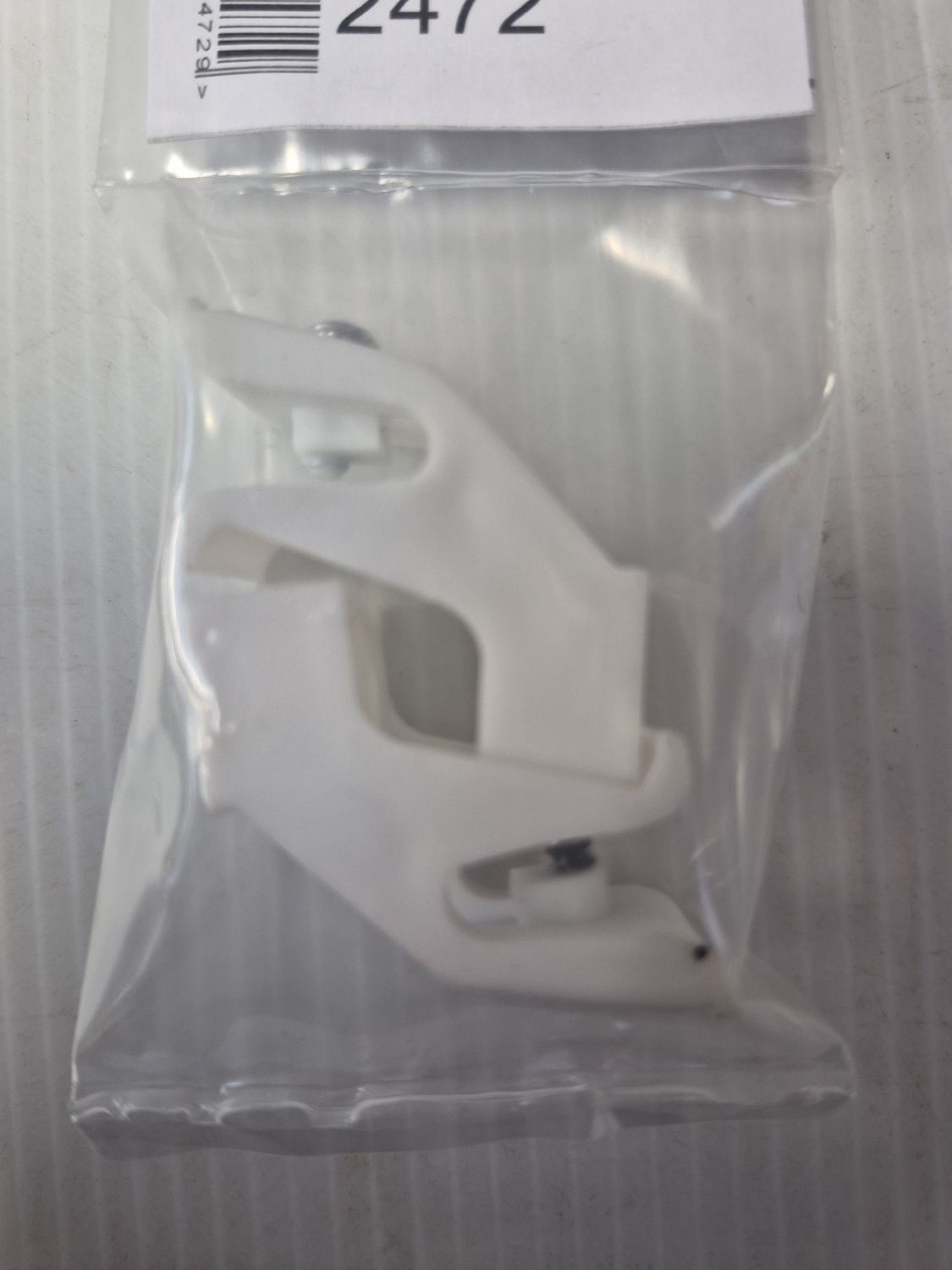 (x2) RAIL BRACKET TO FIT DECORAIL