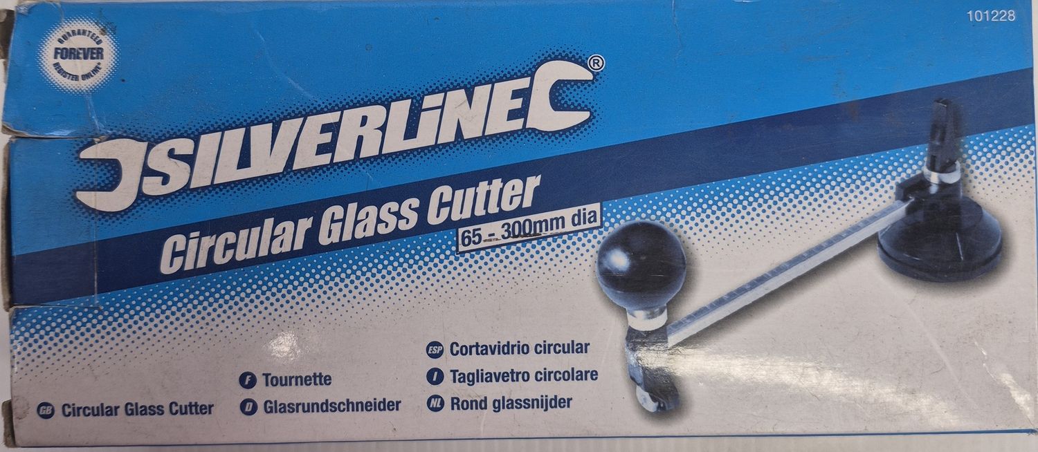 CIRCULAR GLASS CUTTER