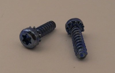 102P-E8002