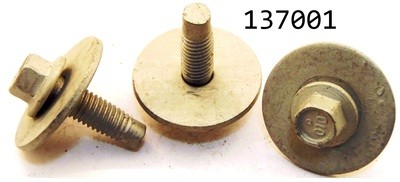 137001