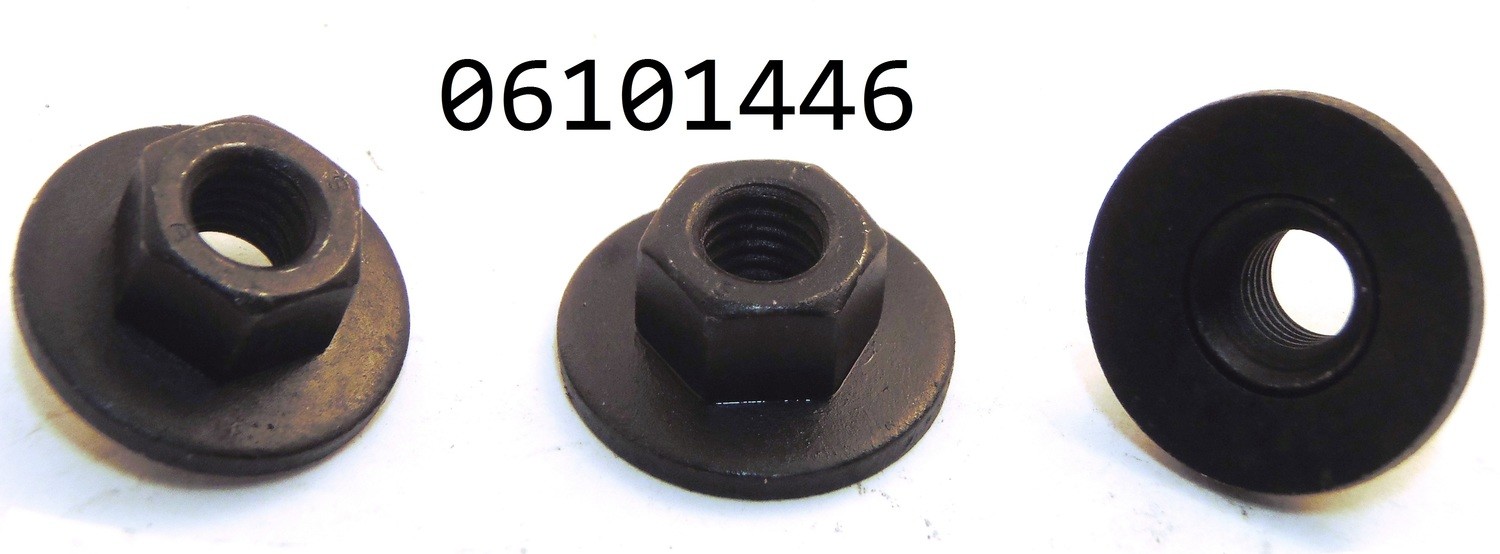 Chrysler 06101446