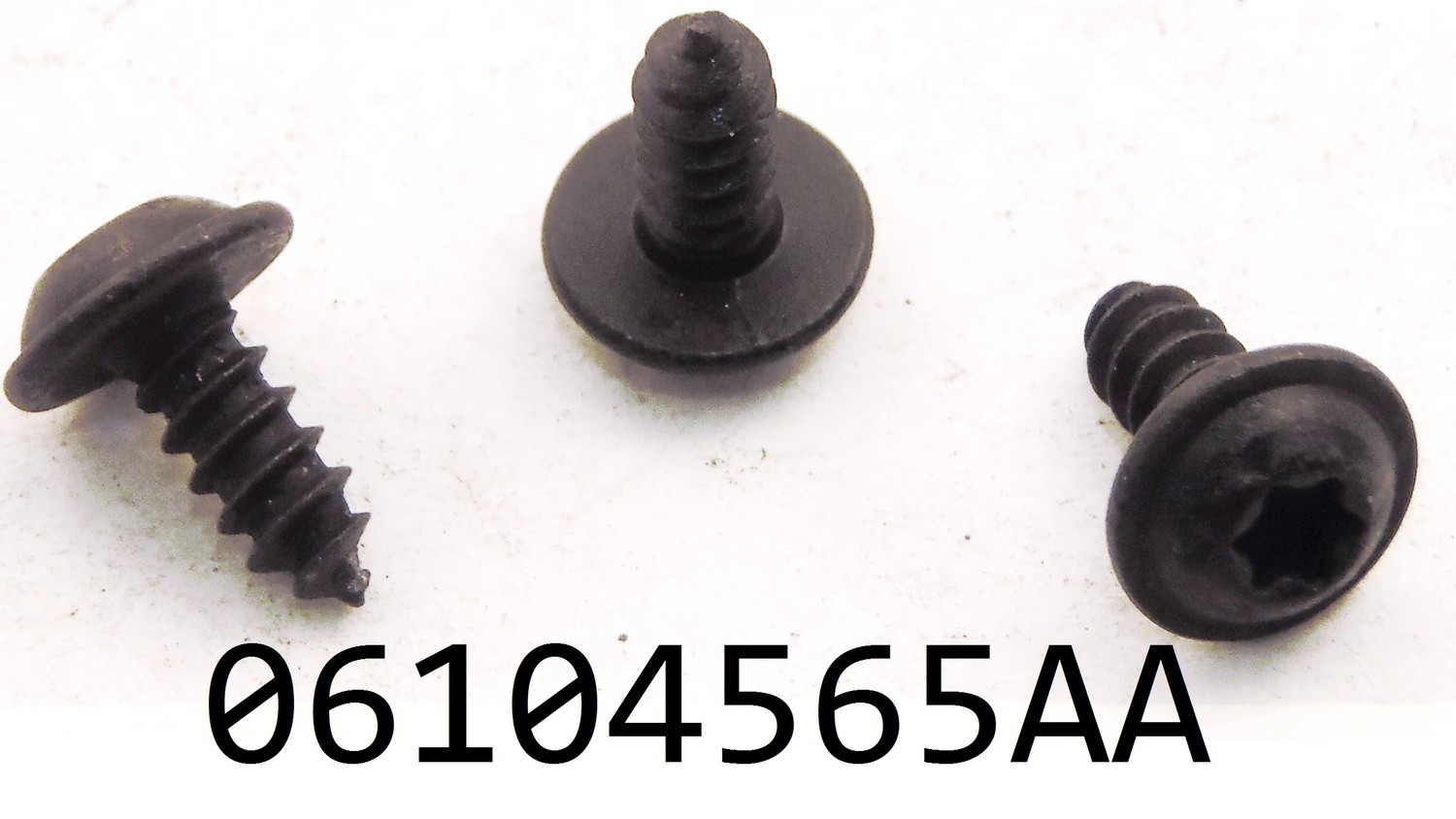 Chrysler 06104565AA