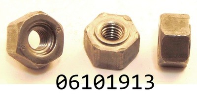 Chrysler 06101913
