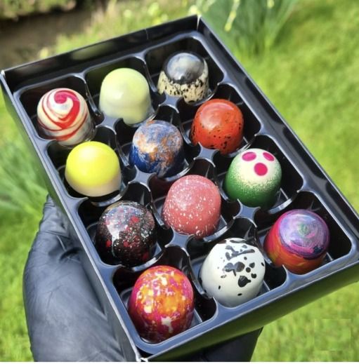 Father's Day / Monthly Box - June  - 12 Piece Box