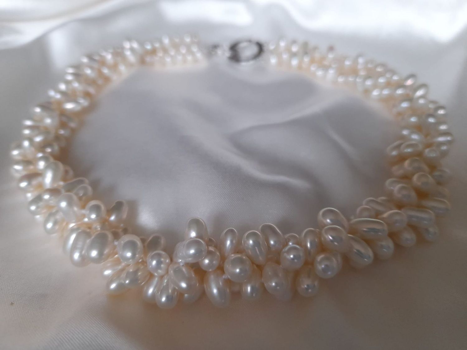 Special Collection: pearl necklace  Waterfall