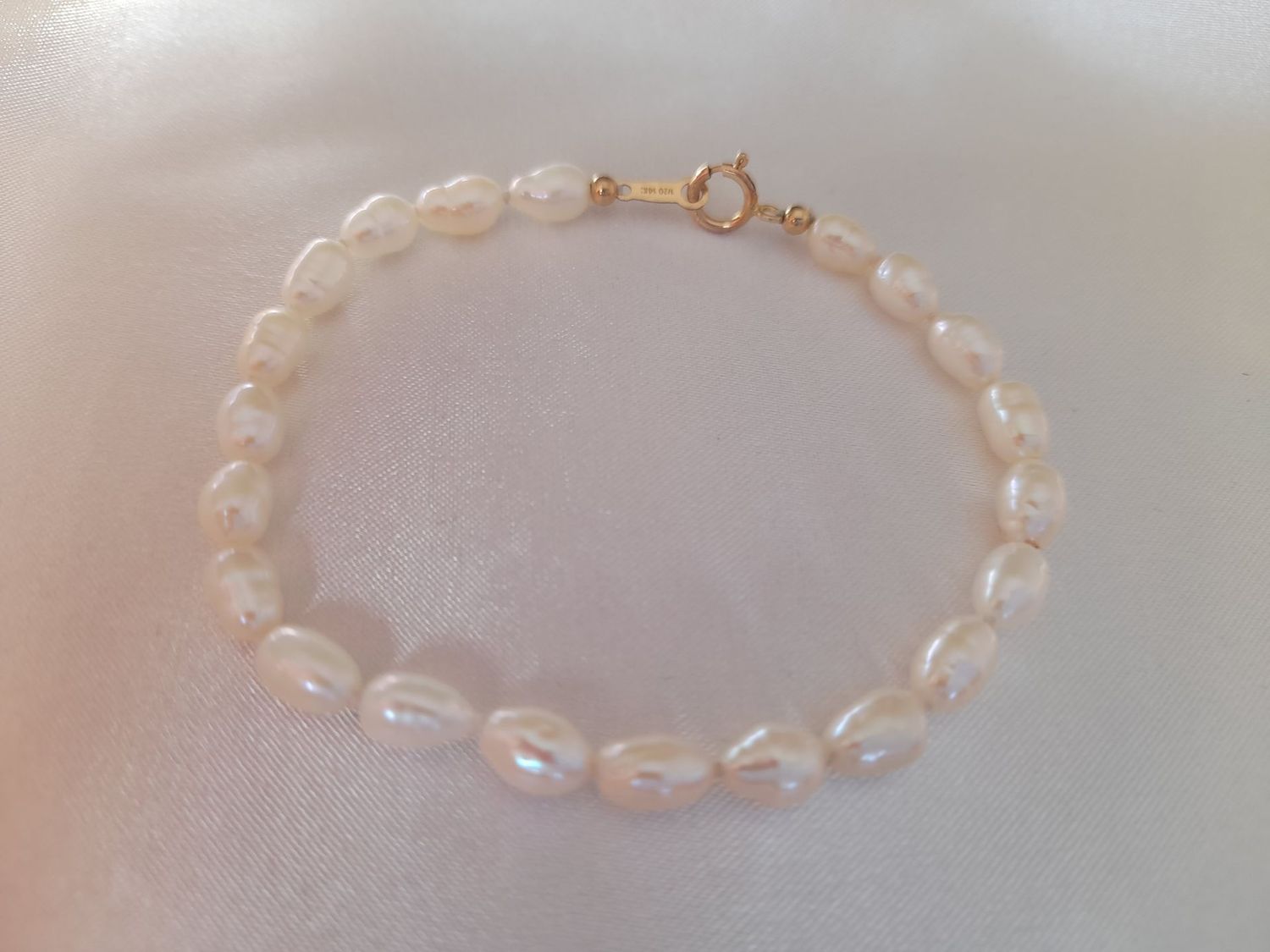 Classic pearl bracelet White Elegance