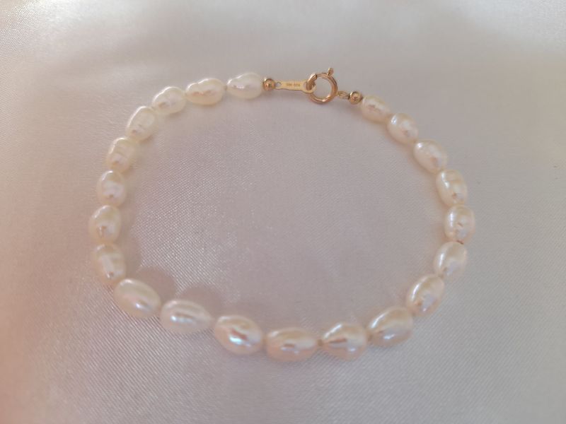 Classic pearl bracelet White Elegance Classic pearl bracelet White Elegance