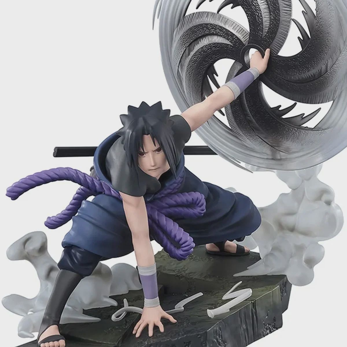 Naruto: Shippuden Sasuke Uchiha The Light and Dark of the Mangekyo Sharingan FiguartsZERO Extra Battle Statue