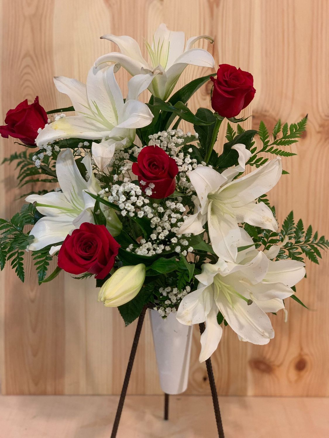 Ramo de Rosas y Lilium