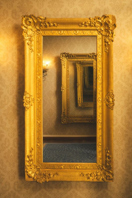 THE GOLD LEAF COLLECTION