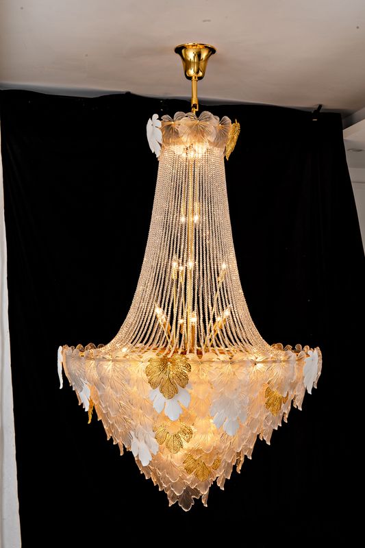 2018W24G 24"X31" MURANO AND PORCELAIN HANDMADE ROUND LEAF COMBO CHANDELIER