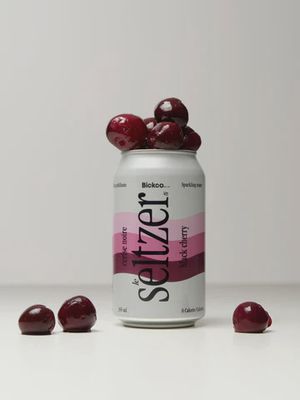 12oz-C Le Seltzer "Black Cherry" Sparkling Water