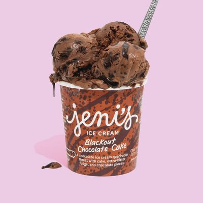 16oz Jeni's Ice Cream "Blackout Chocolate Cake"