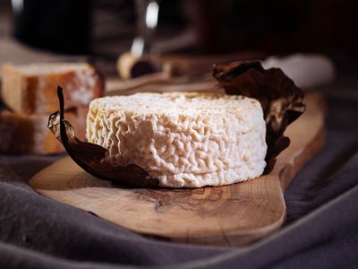 Mothais Sur Feuille 6oz