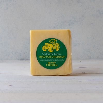 8oz Tractor Cheddar Shelburne Farms
