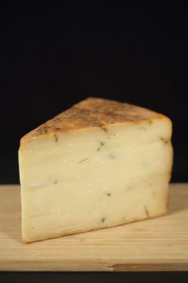 Red Butte Hatch Chili Beehive Cheese