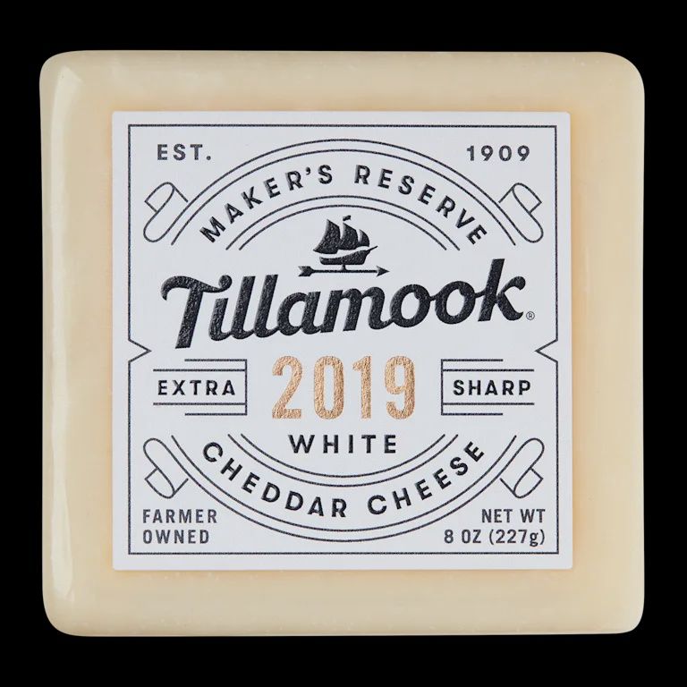 8oz Tillamook 2019 Extra Sharp Cheddar