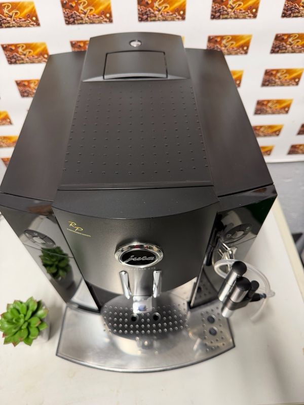 Refurbisched Kaffeevollautomat Jura C70