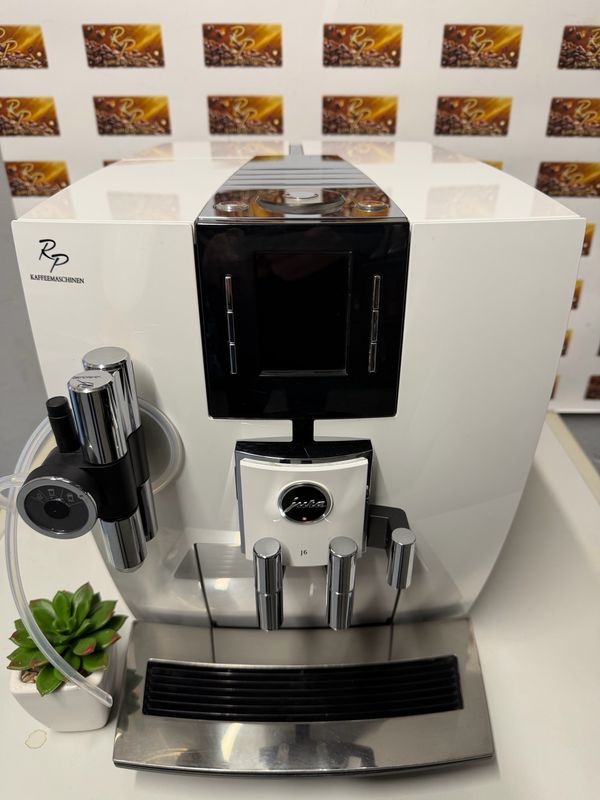 Refurbisched kaffeevolautomat Jura J6 Weiß