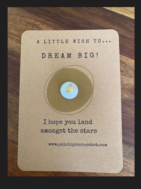 Dream Big Gold Star Pebble