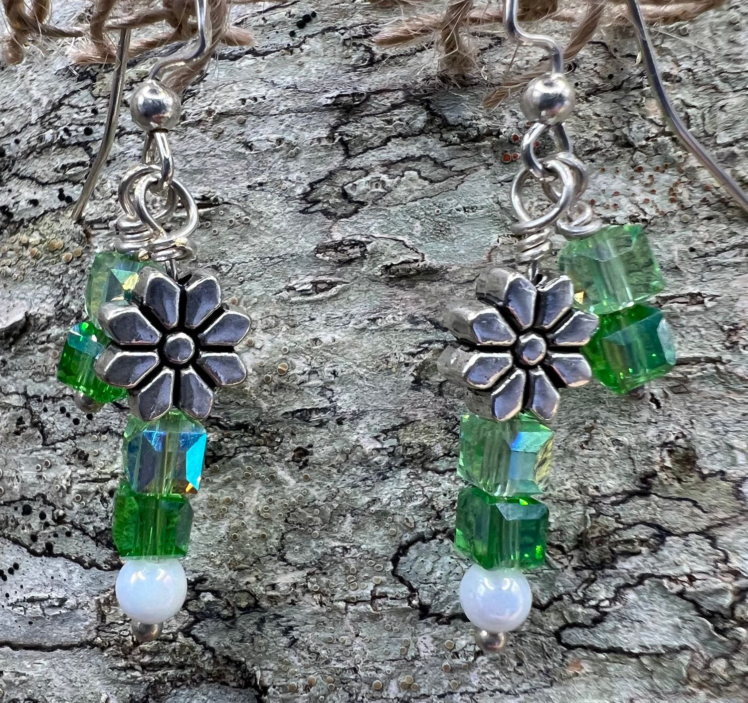 Green Beaded Daisy Earrings
